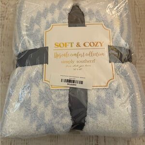 New Simply Southern blanket throw